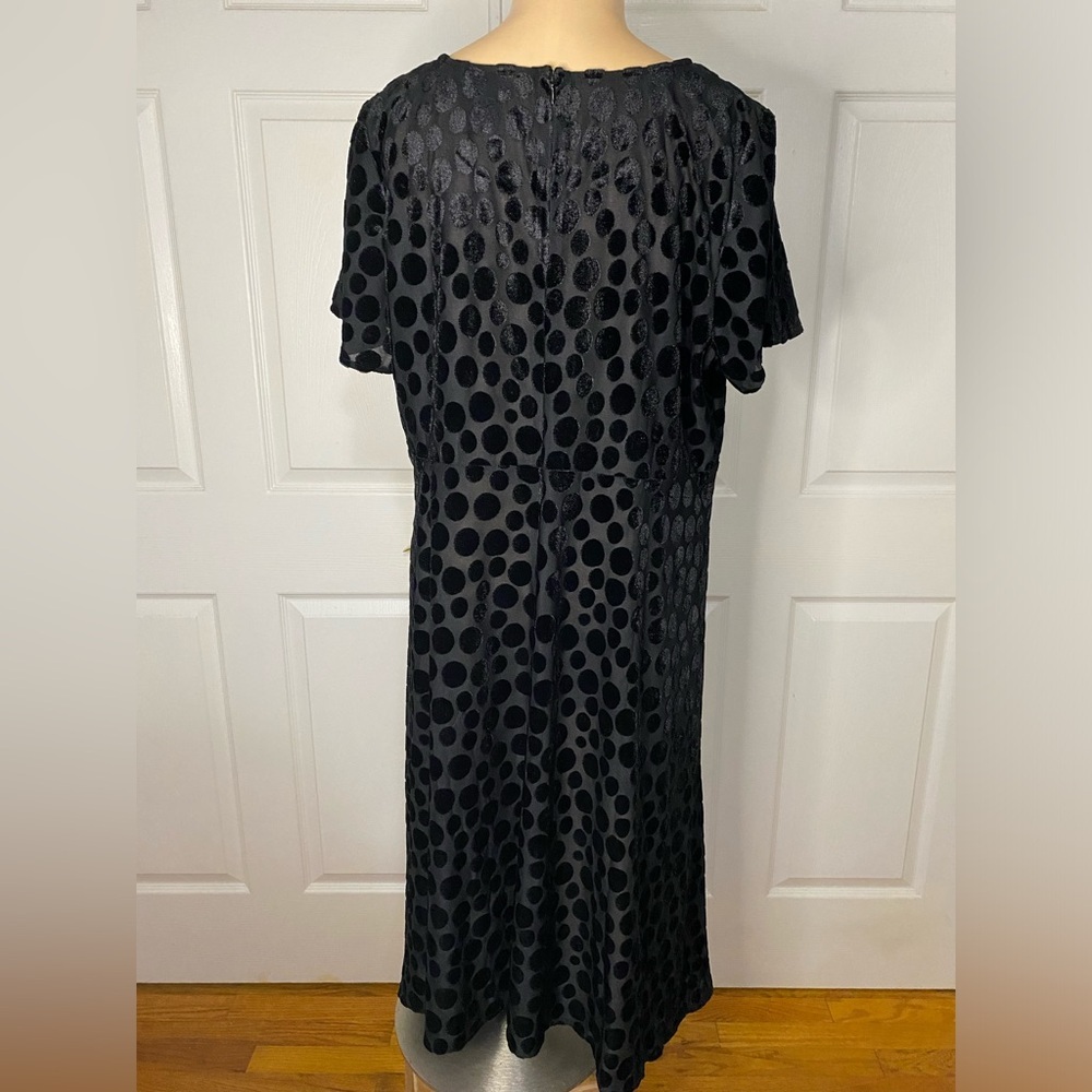 Midnight Velvet Polka Dot High-Low Dress | XL | Black | Chic Like New - Picture 4 of 7